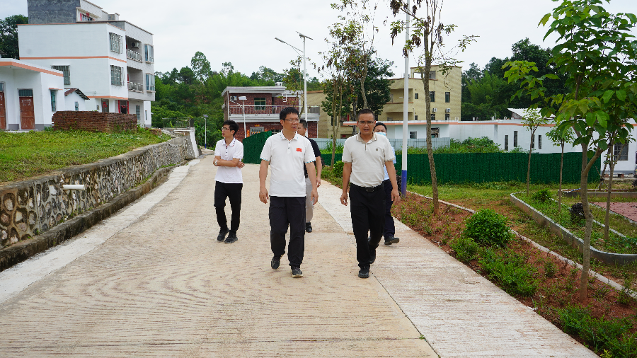 6d0323e17abd643fccd10c7871531ad.jpg